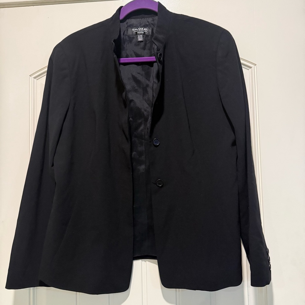 Authentic EMANUEL UNGARO Black Wool Silk Like SUIT Blazer & Skirt SET Size 12 P